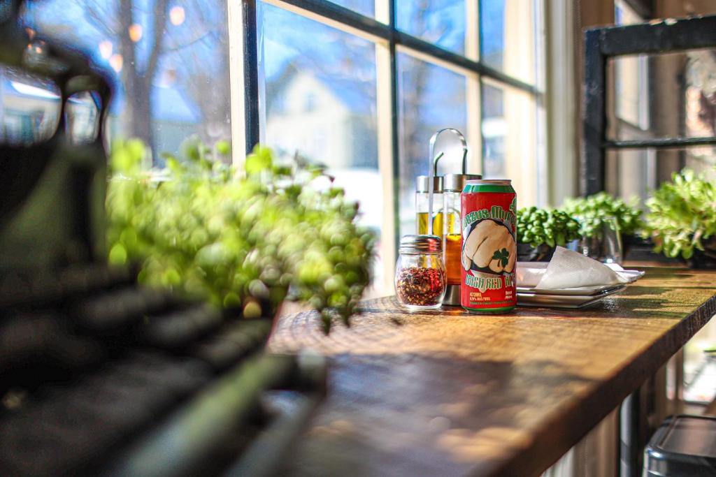 The Kitch'inn - Boutique Inn and Wine Bar photo