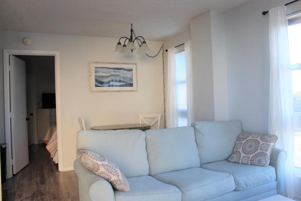 Ocean view, 1BR, 2BA Condo, St Regis 1214, Topsail, NC photo