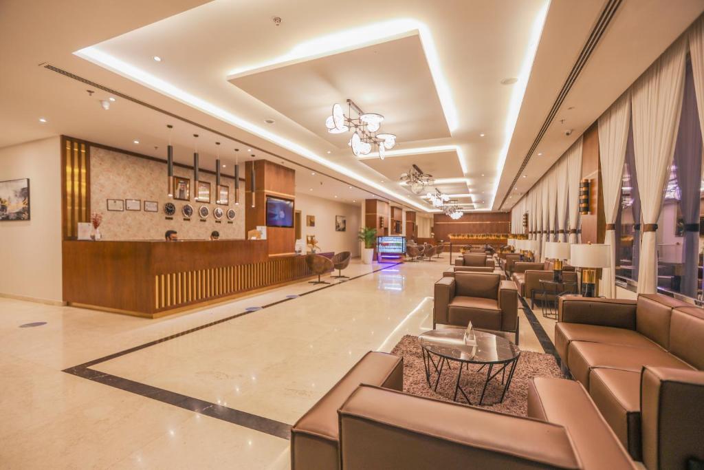 BW Suites and Spa photo