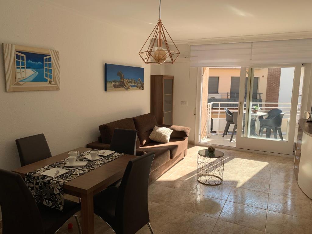 Acogedor Apartamento En Roses - 50m Playa - WIFI - Aire Acondicionado - 4