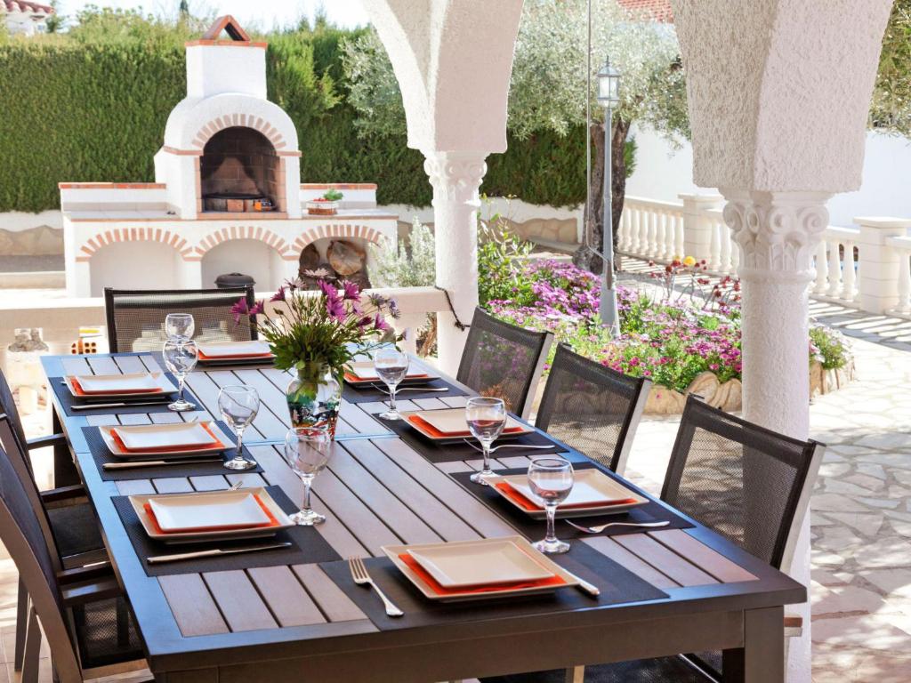 Villa Rustical Mont Roig by Interhome - 3