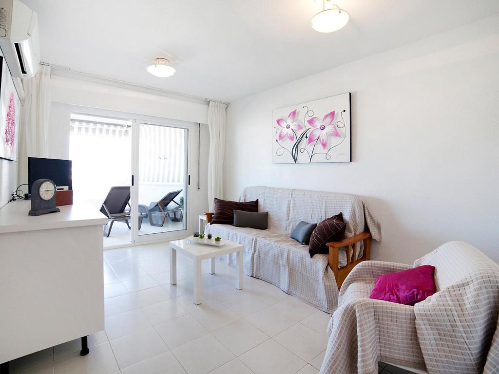 Apartment Esmeralda 02 by Interhome - 3