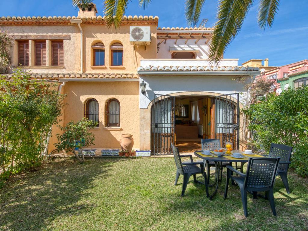 Holiday Home El Arenal by Interhome — Hotel in Javea