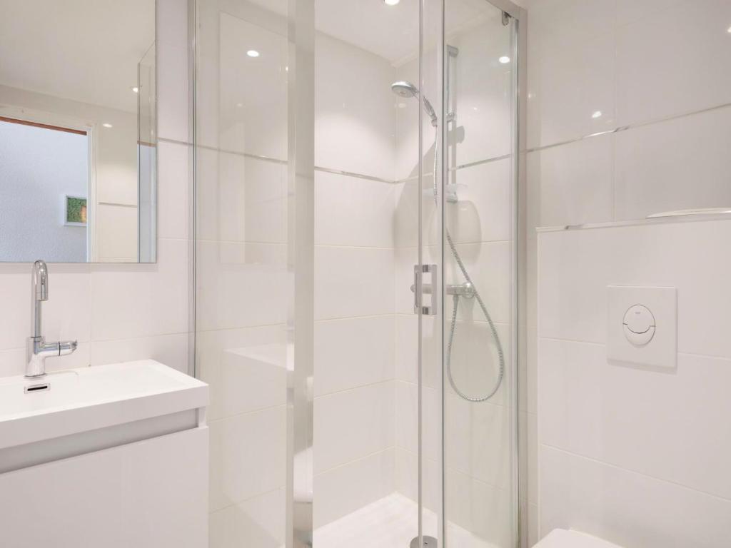 Apartment Plein Océan-1 by Interhome - 5