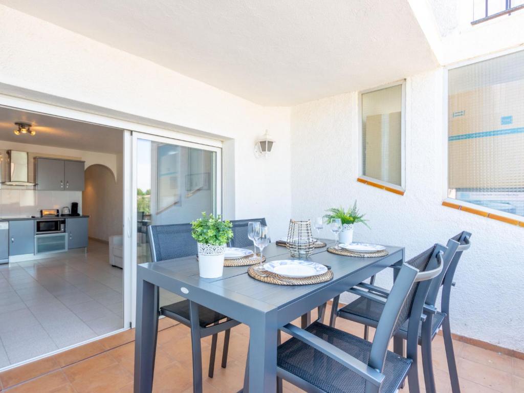 Apartment Sant Maurici-25 by Interhome - 1