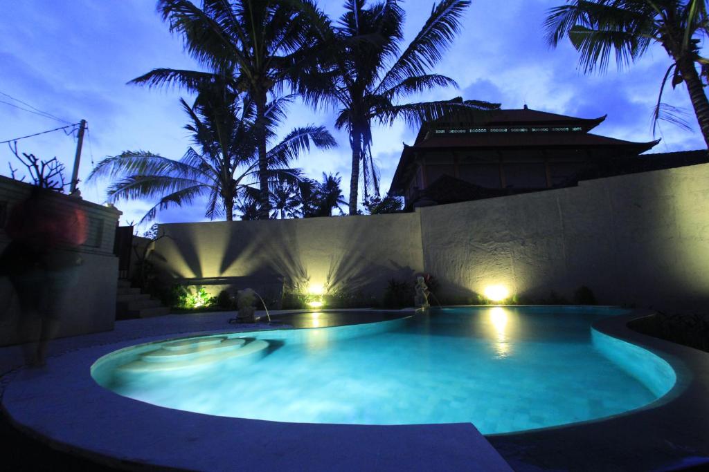 Mahanadewi Villa photo