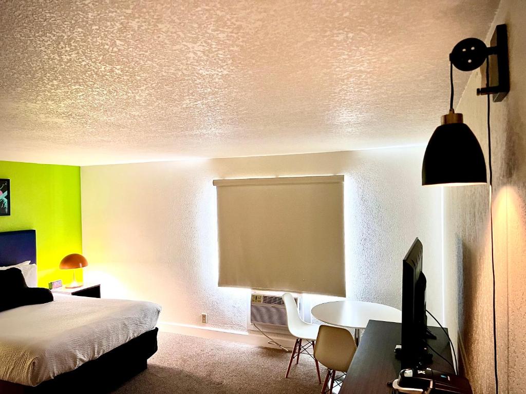 Signature Inn Eugene photo
