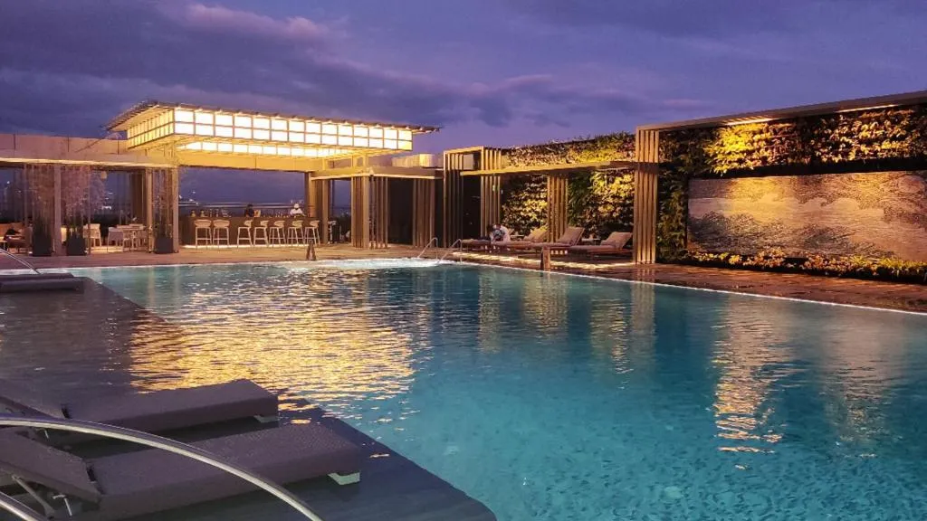 Hotel Okura Manila at Newport World Resorts, Hotel in Manila
