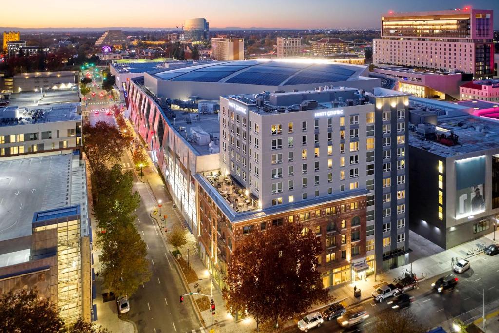 Hyatt Centric Downtown Sacramento photo