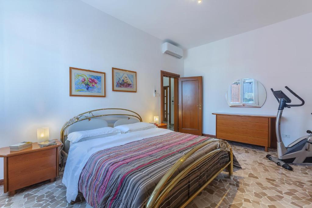 GuestHost - a 500 mt dalla Certosa Apartment - 2