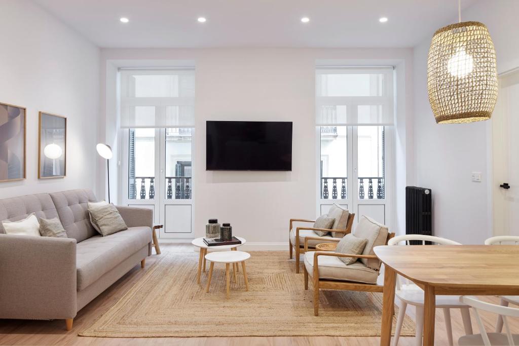 Mayor Suite 1 by FeelFree Rentals, San Sebastián