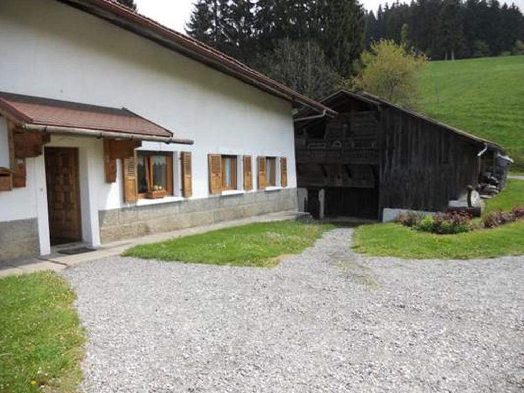 La Tour - 5