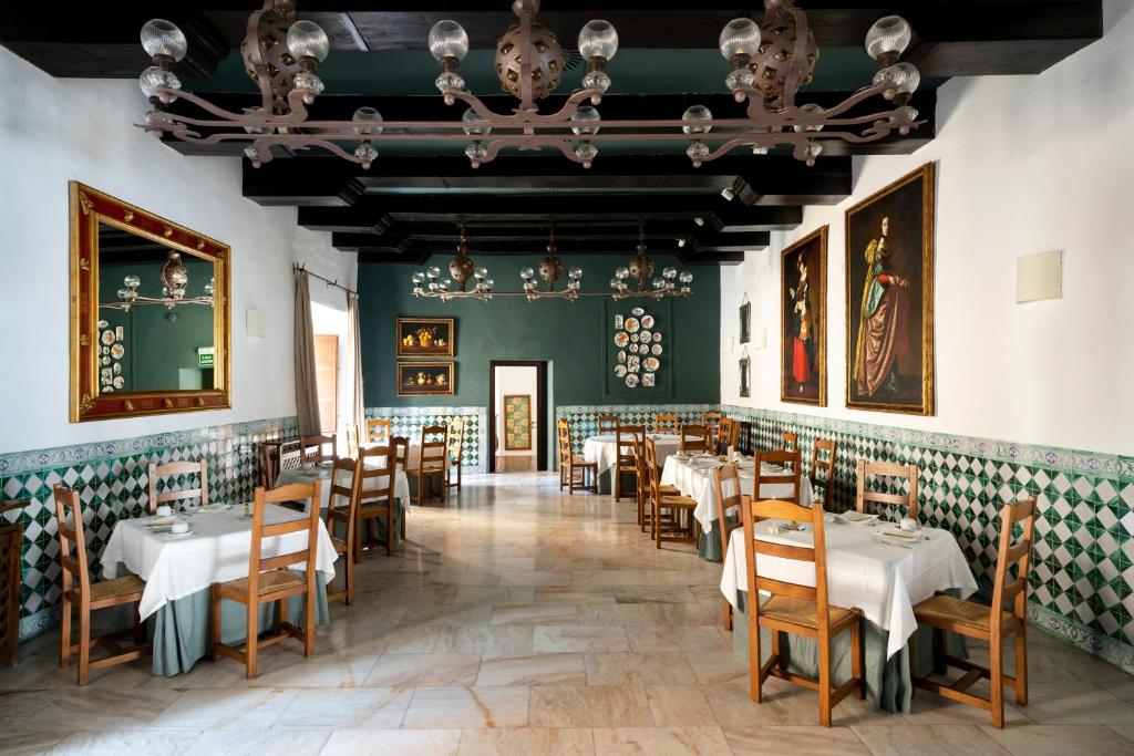 طعام و مشروبات