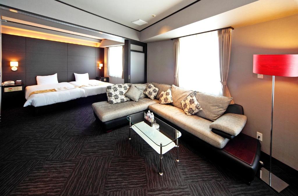 Hotel Sunplaza In Sakai Annex photo