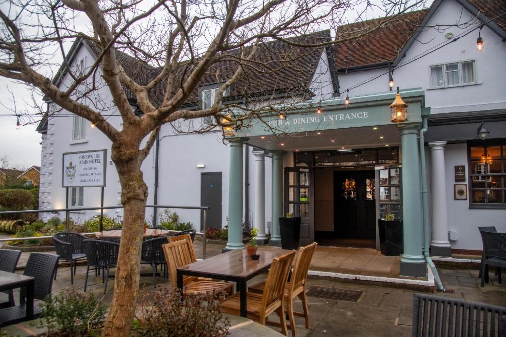 The Greswolde Arms Hotel by Good Night Inns photo