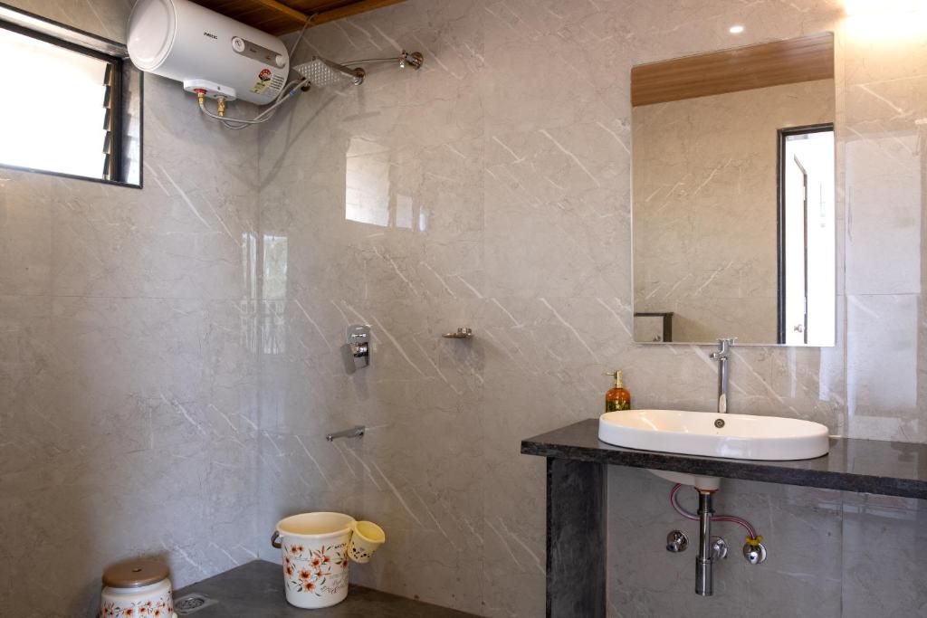 West Valley 3BHK Mahabaleshwar photo
