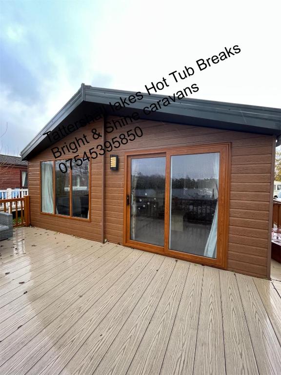 Castle View, Tattershall