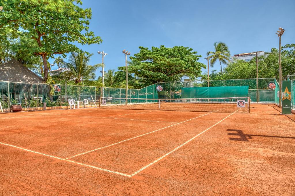 Tennis court