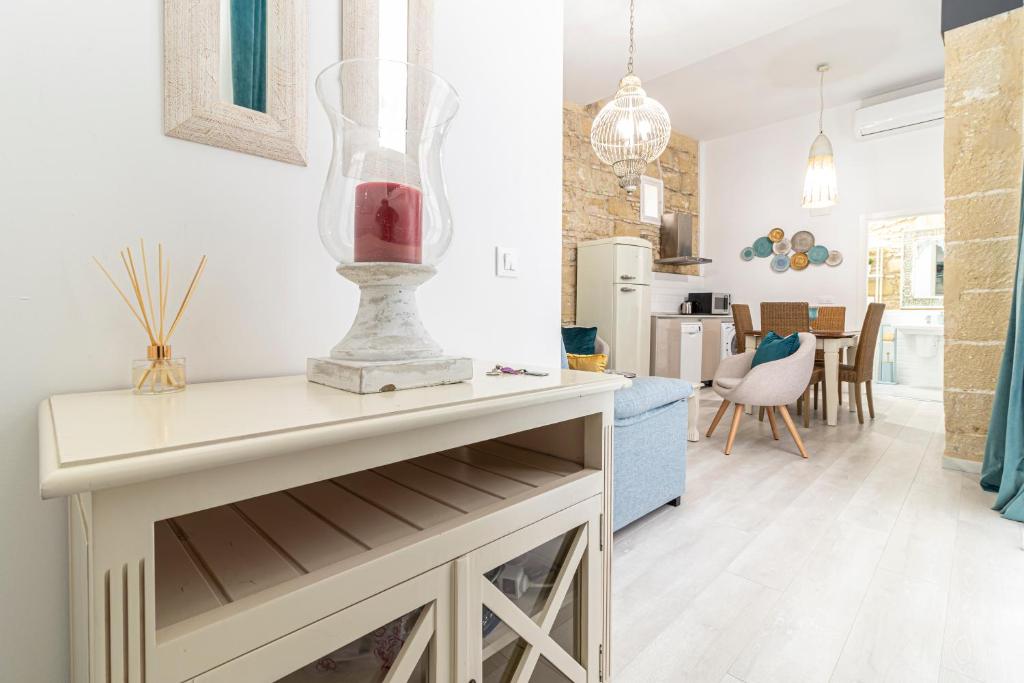 Allo Apartments Amargura I Centro Loft - 2