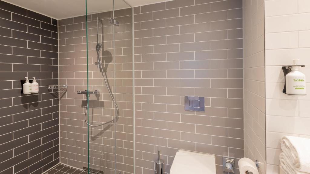Holiday Inn Express And Suites Potsdam photo