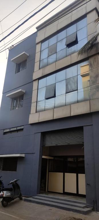 Abuzz Oxfordcaps Bannerghatta — Hotel in Bangalore