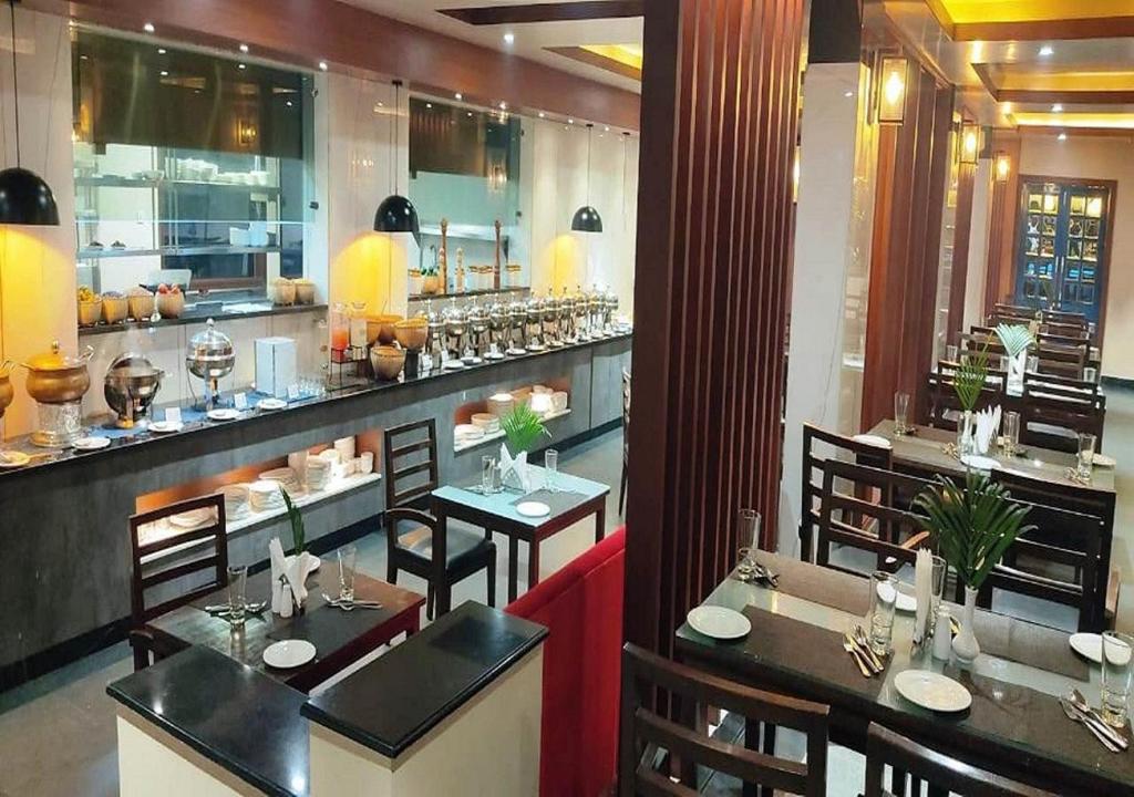 Hotel Cachar Club お料理のイメージ