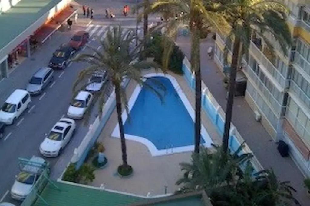 BENIDORM ROCAS ONE, un oasis a 100 metros del mar, Benidorm