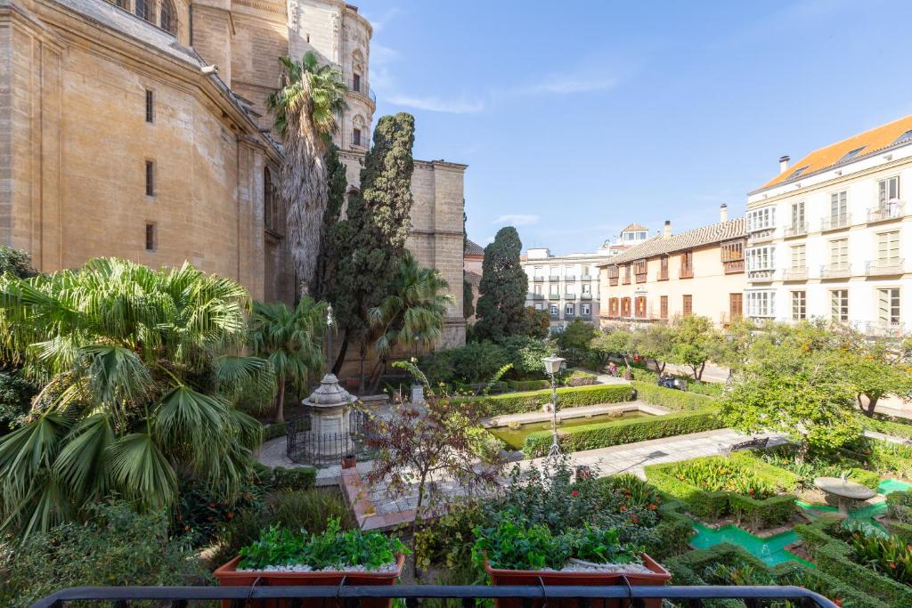 Jardines de la Catedral 1 - 3