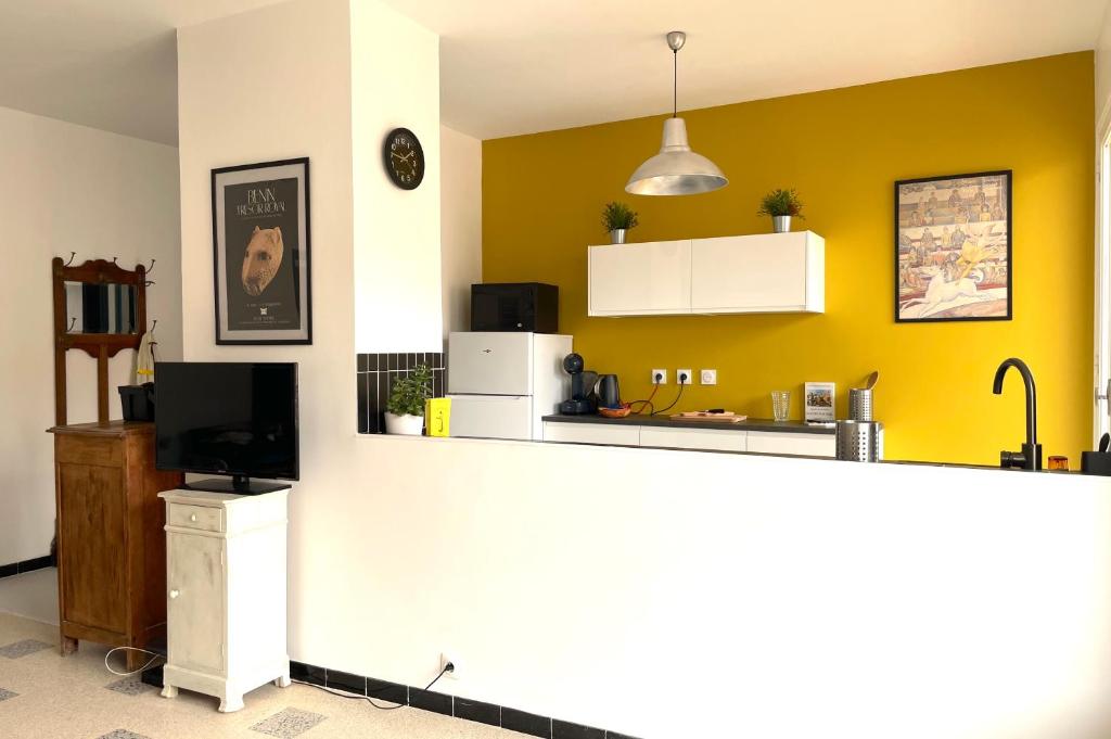 Hyper Centre Sanary 3 chambres parking balcon clim wifi - 4