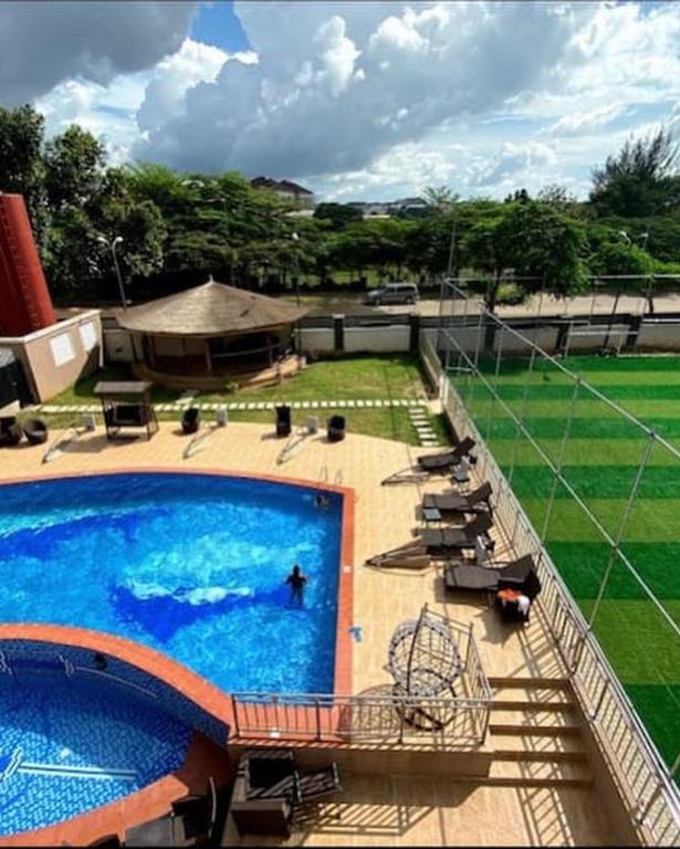 2 bedroom luxury swimming pool apartment Abuja photo