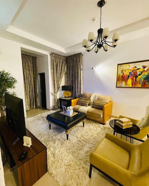 2 bedroom luxury swimming pool apartment Abuja photo
