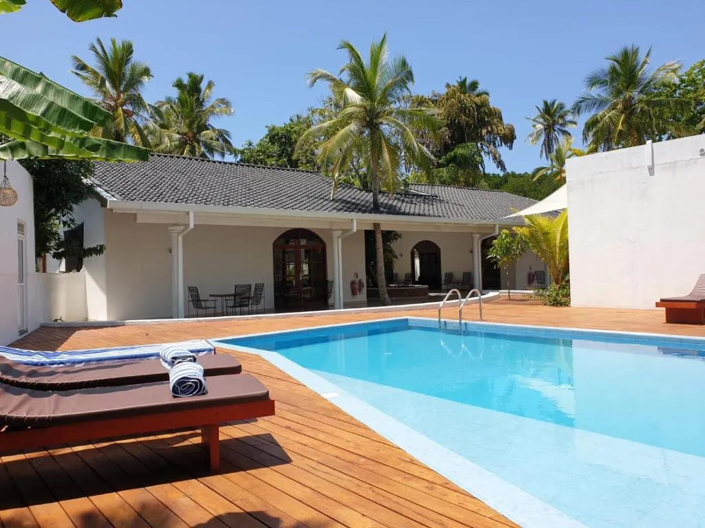 Bella Vita, hotel in Aluthgama