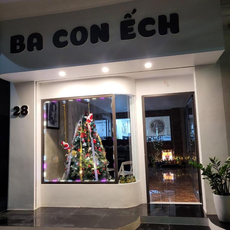BA CON ECH Home and Stay- No 28 lane 259 Nguyen Duc Canh