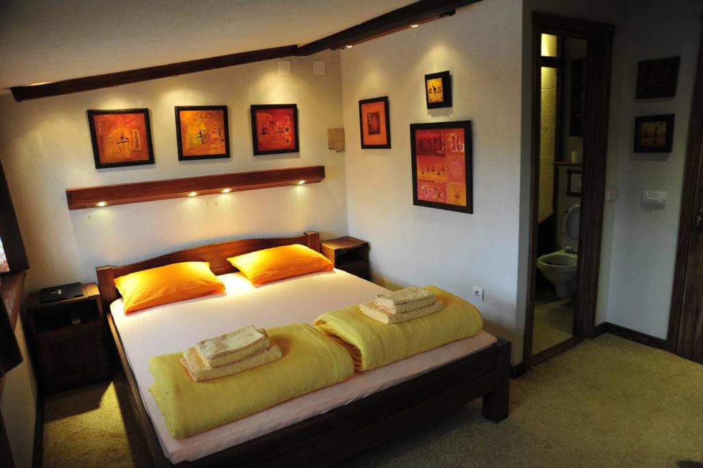 B&B Galerija Two Rooms photo