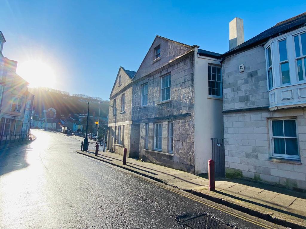 The Old Rope House, Portland