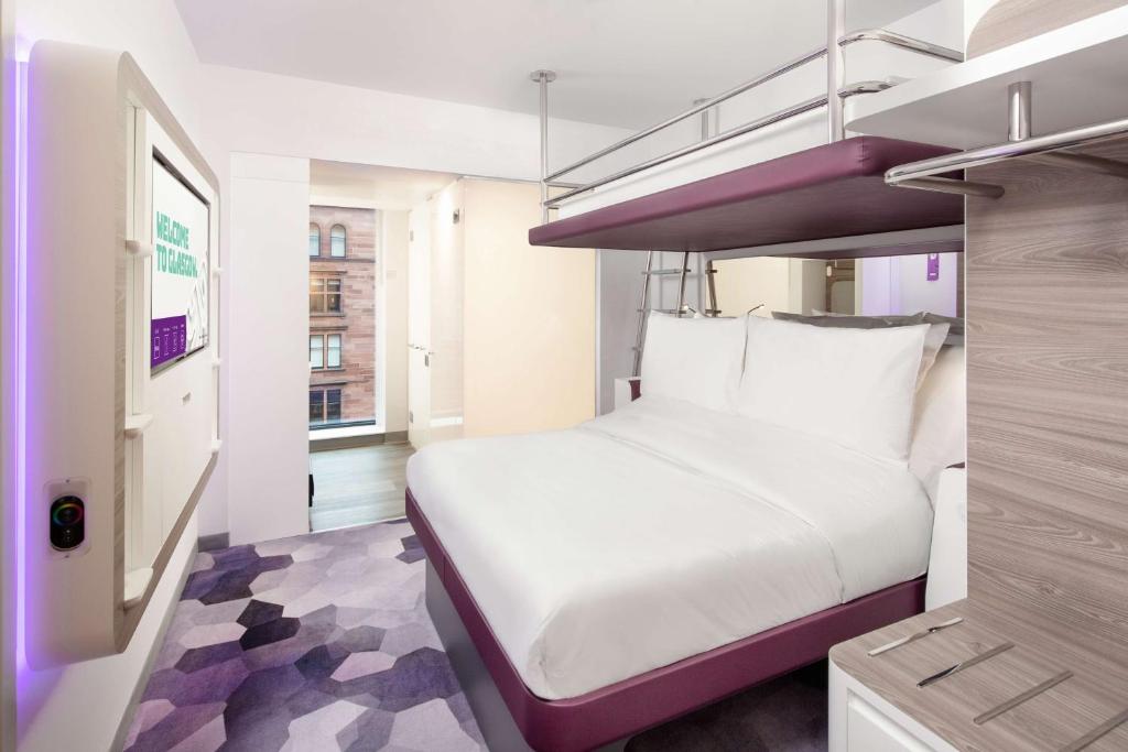 YOTEL Glasgow photo