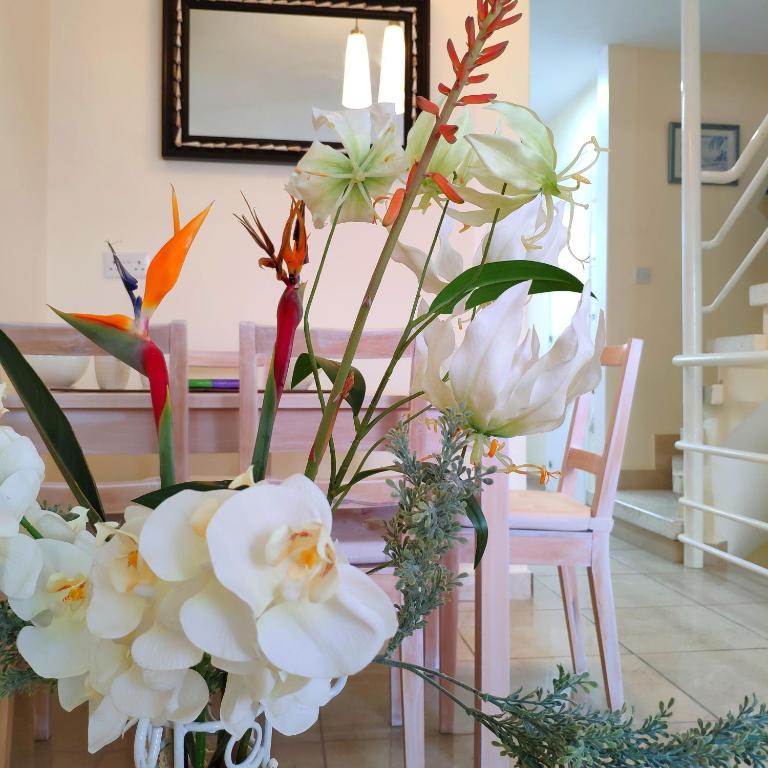 SWEET HOME CORAL BAY SEA VIEW 3 Stocks Paphos Peyia — Hotel in Peyia
