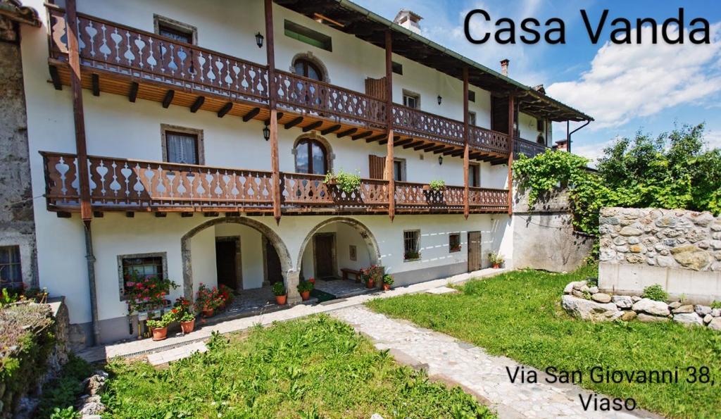 Albergo Diffuso "Col Gentile" Socchieve — Hotel in Pordenone