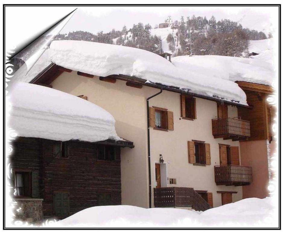 Baita Carosello Apt 6 by Livigno Accomodation - 2