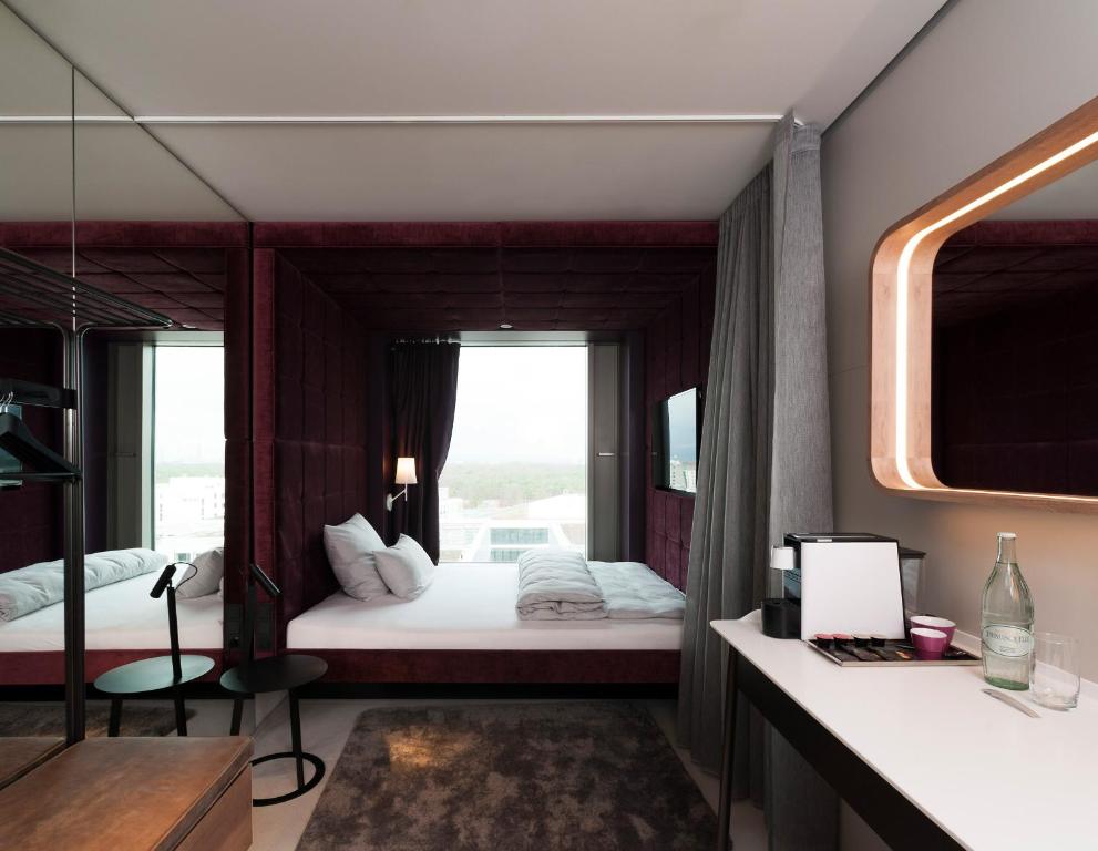 b'mine Hotel Frankfurt Airport photo