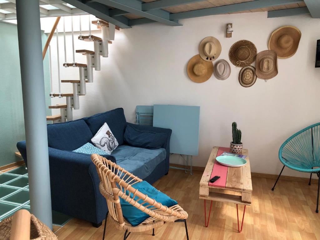 Maison de pêcheur située dans une impasse privée à 300 m de la mer - 2