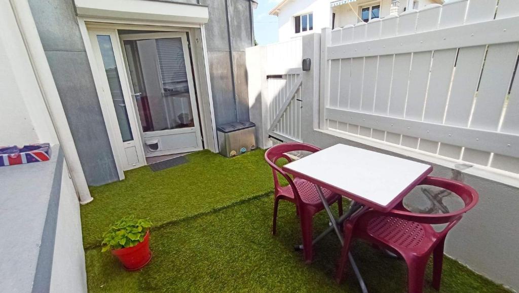 LauRina - Chambre, SDB, terrasse, arrivée autonome - 2