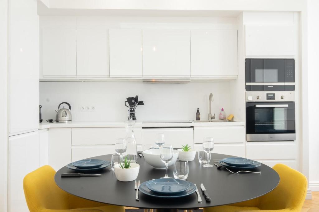 3-Br Apartment in the heart of downtown - 4