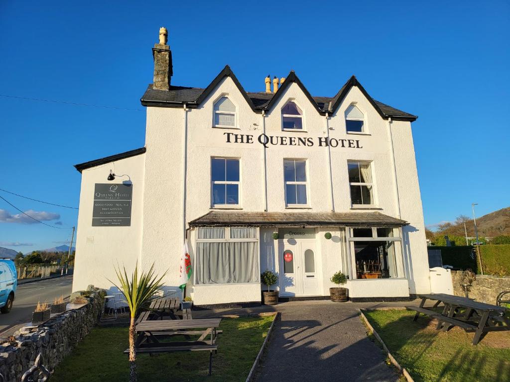 The Queens Hotel Harlech, Harlech