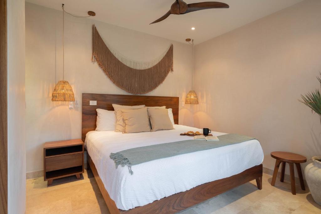 Modern 2BR Penthouse Concierge Gated community - 5