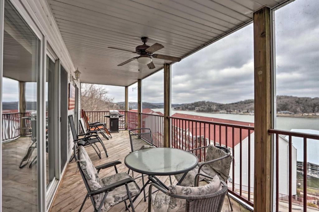 Community Pool and Dock Lake of the Ozarks Condo!, Camdenton