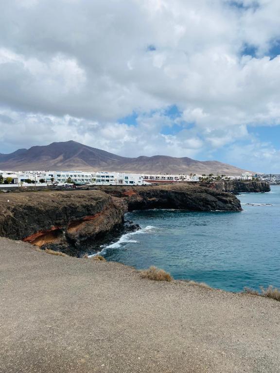 Casa Paca - Your Private Oasis in Lanzarote - Paradise by the Sea, Playa Blanca