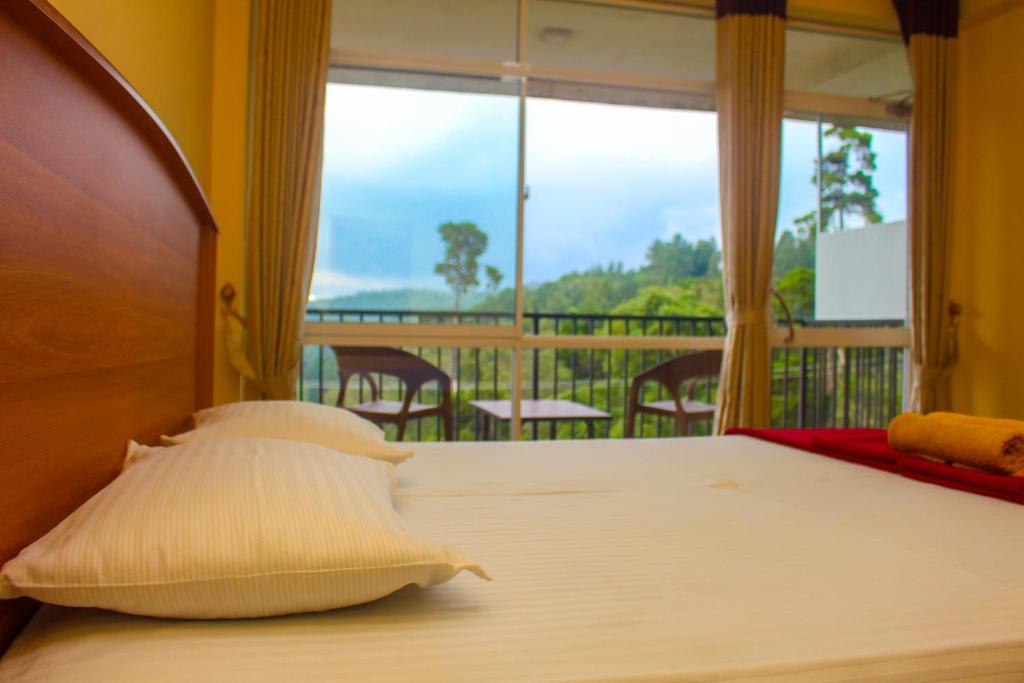 Hotel Olinka photo