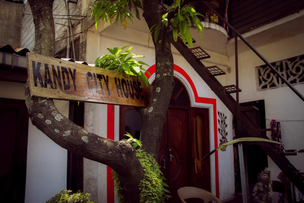 Kandy City House photo