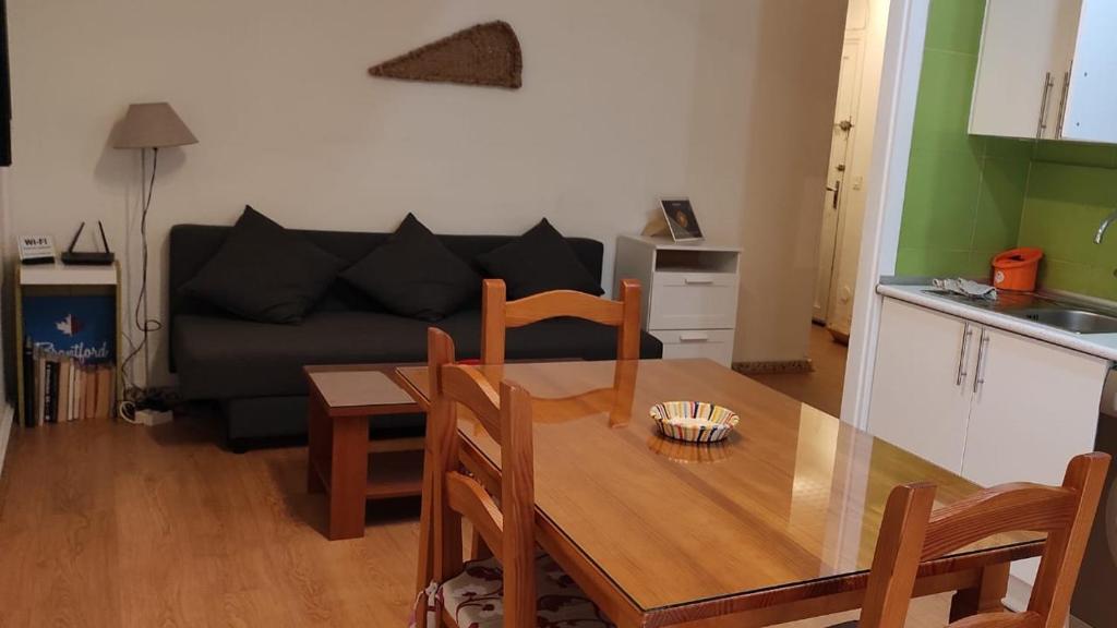 Apartamento a 5 min de la playa y el centro - 2